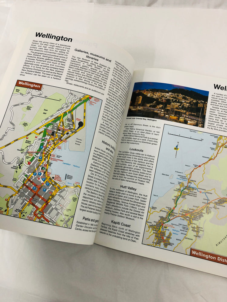 
                  
                    New Zealand AA Road Atlas 2003 (21584)
                  
                