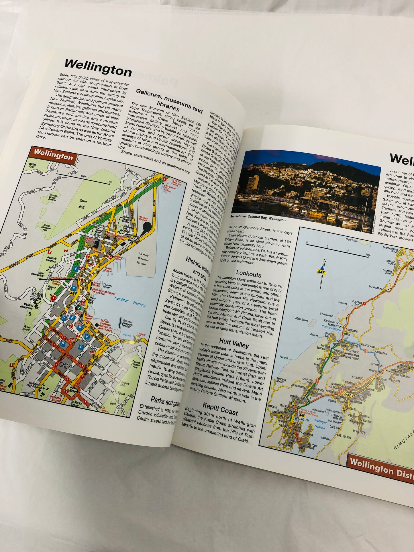 
                  
                    New Zealand AA Road Atlas 2003 (21584)
                  
                
