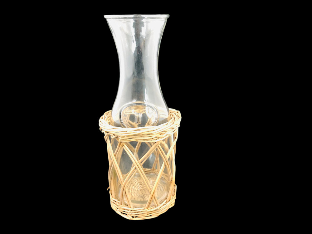 
                  
                    Glass Carafe with Holder (21118)
                  
                