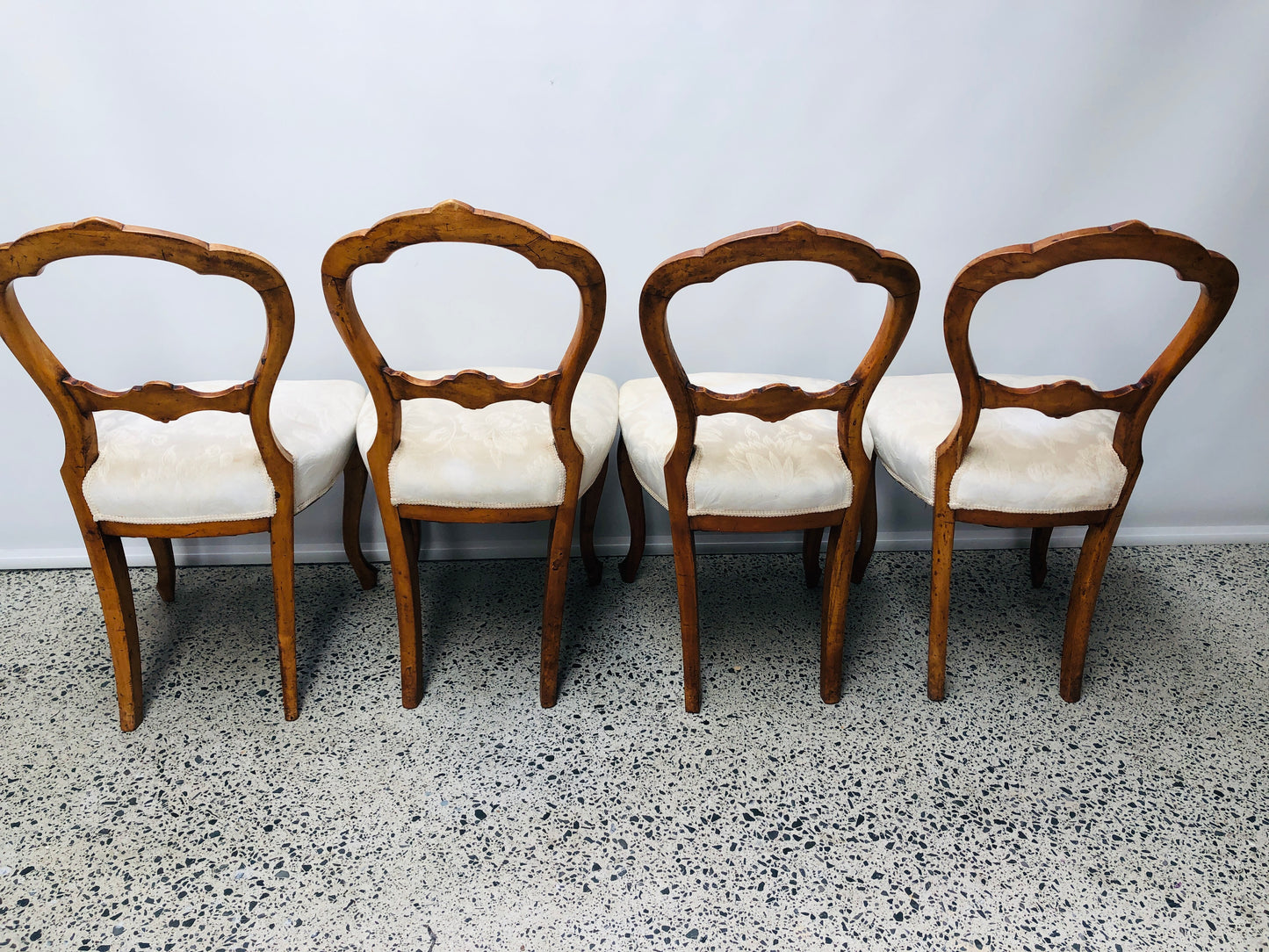 
                  
                    Antique Balloon Back Dining Chairs x4 (21789)
                  
                