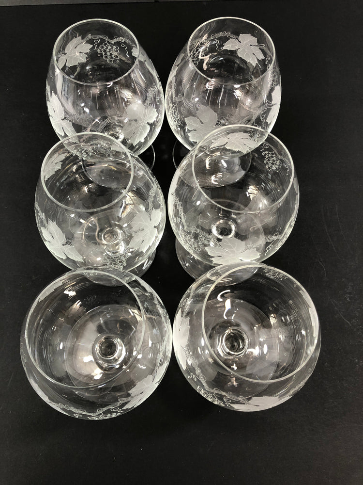 
                  
                    Vintage Grape Design Brandy Glasses x 6 (21379)
                  
                