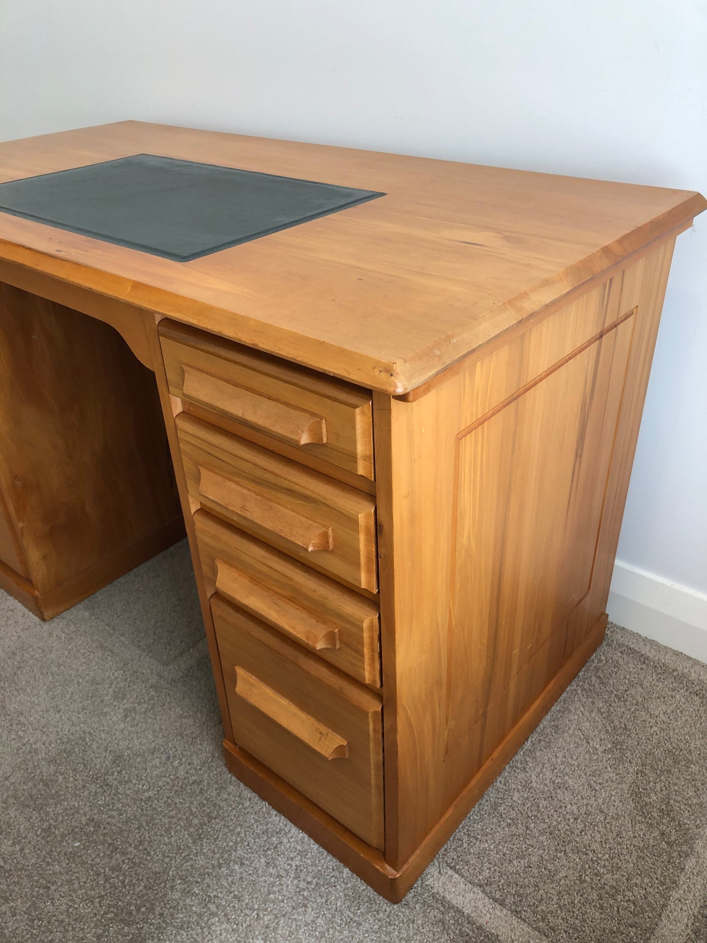 
                  
                    Rimu Executive Desk with Leather Top (20207)
                  
                