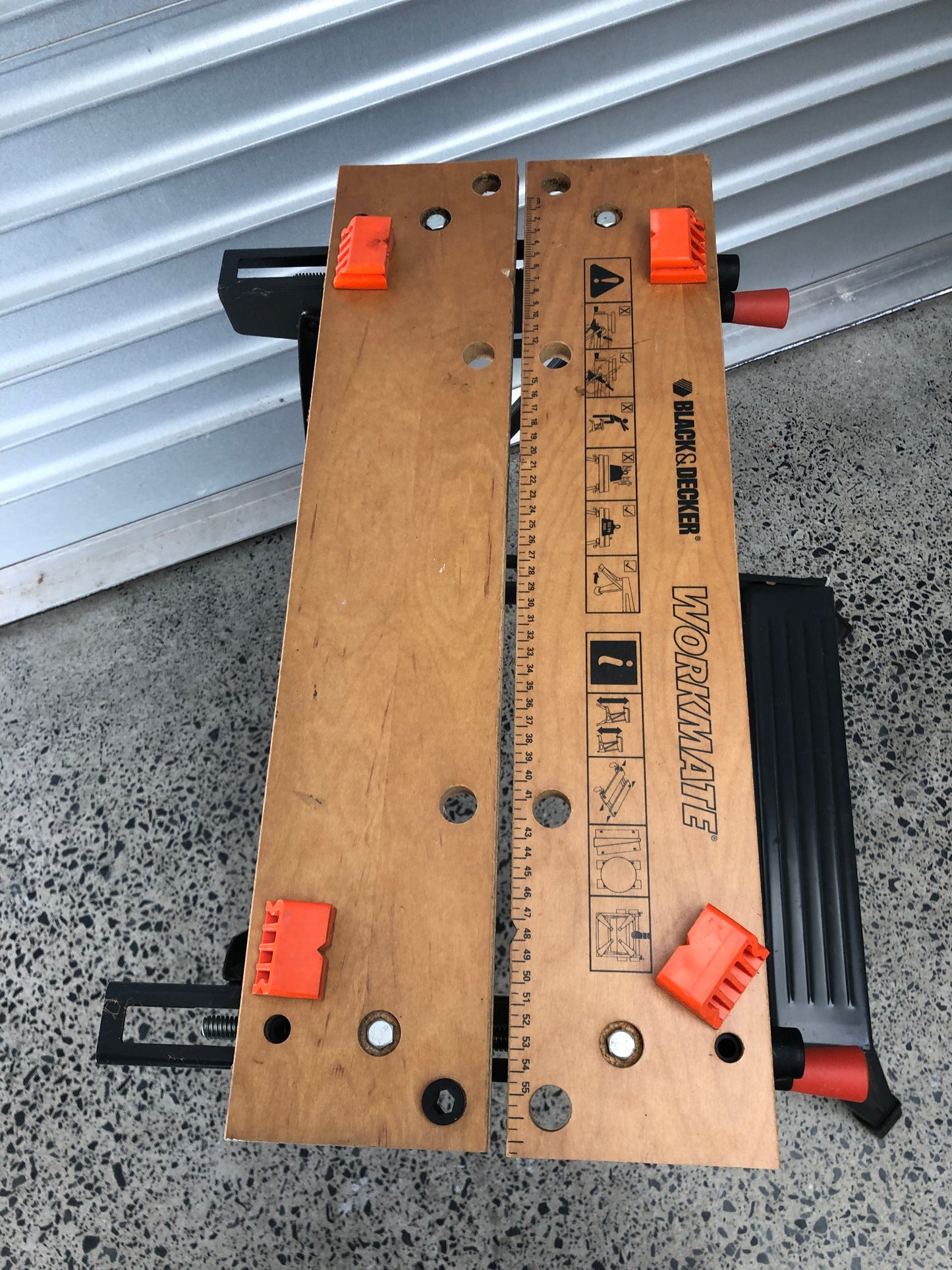 
                  
                    Black and Decker Work Bench (21404)
                  
                