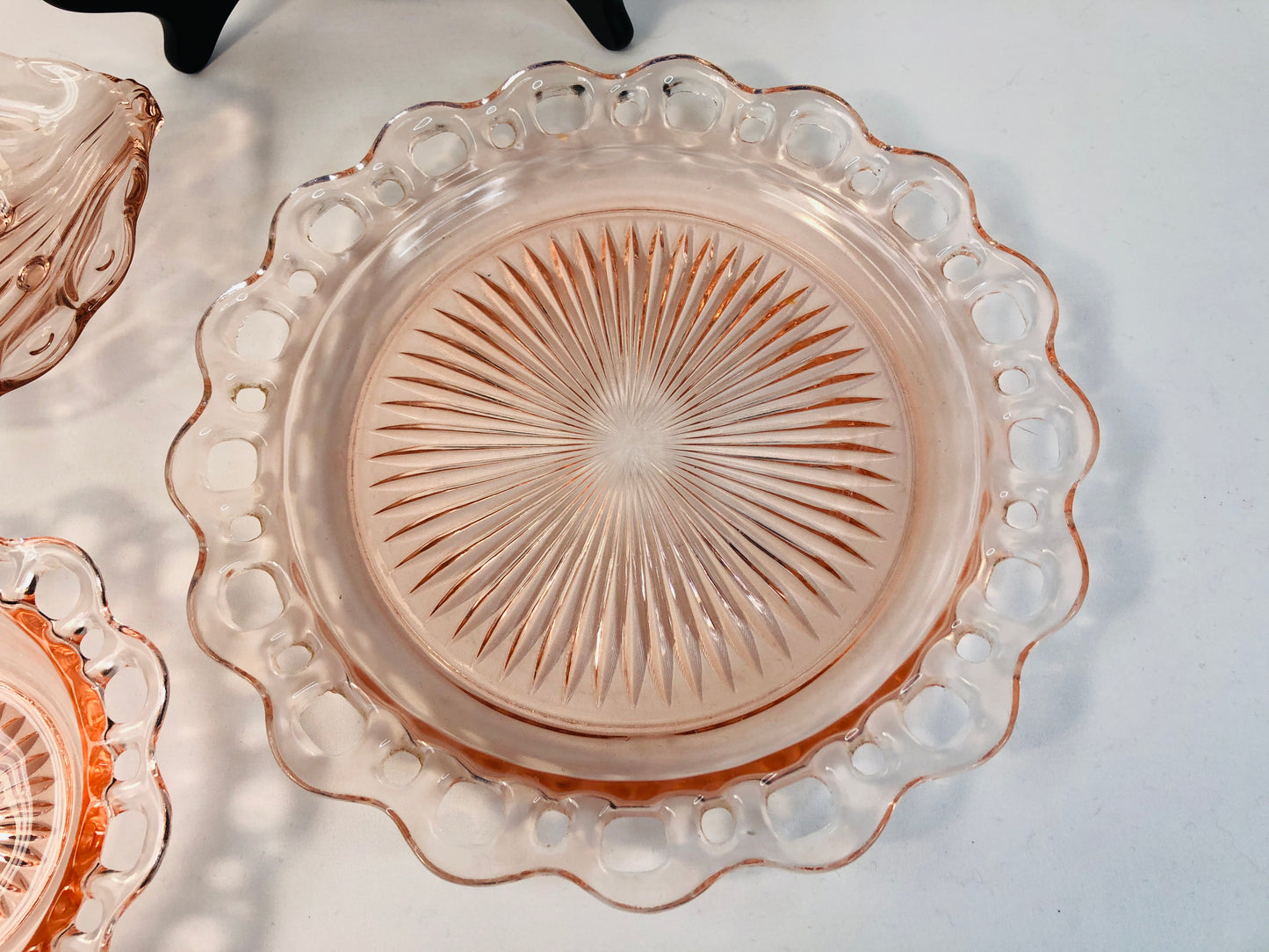 
                  
                    Pink Depression Glass Serving Dishes (18142)
                  
                