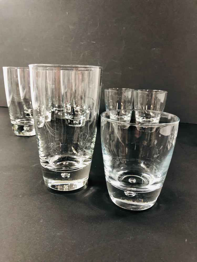 
                  
                    12 Drinking Glasses Bubble Base (12373)
                  
                