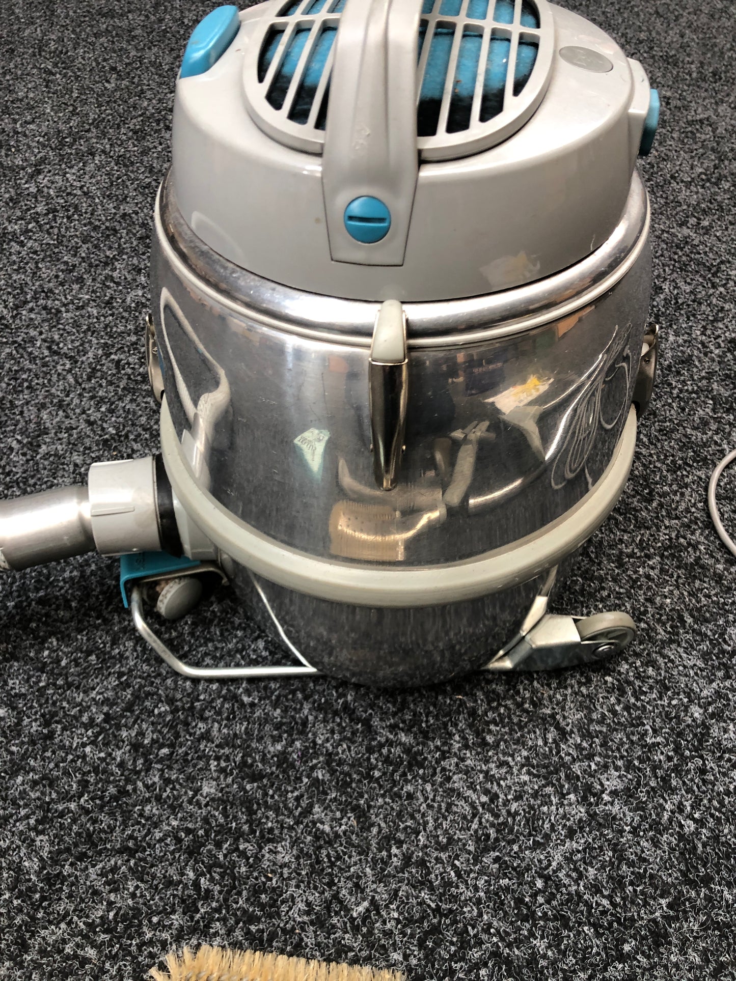 
                  
                    Nilfisk -Tellus GS 80 Vacuum - Working (21397)
                  
                