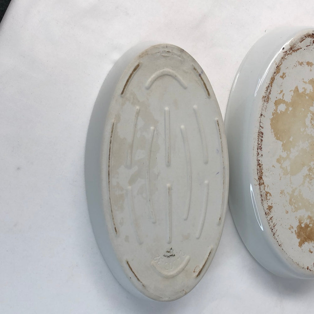 
                  
                    2 x Quality Oval Dishes (16733)
                  
                