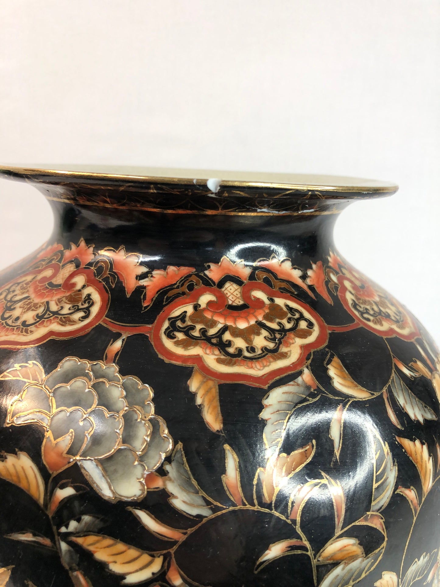 
                  
                    Large Beautiful Imari Vase (18302)
                  
                