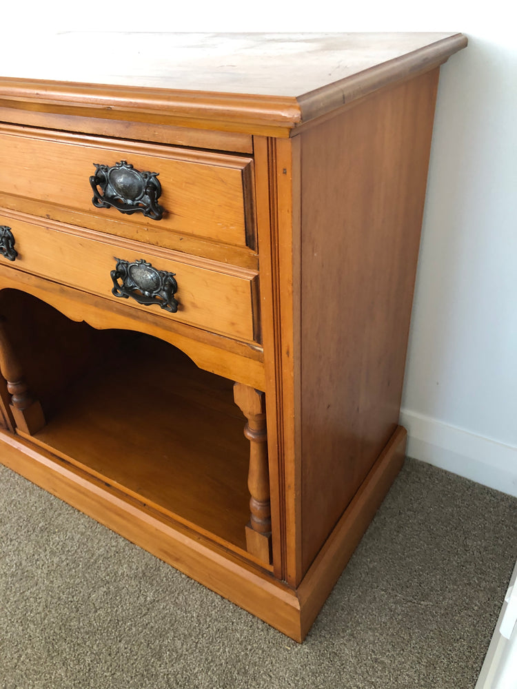 
                  
                    Refurbished Antique SideBoard/Buffet Unit (20191)
                  
                