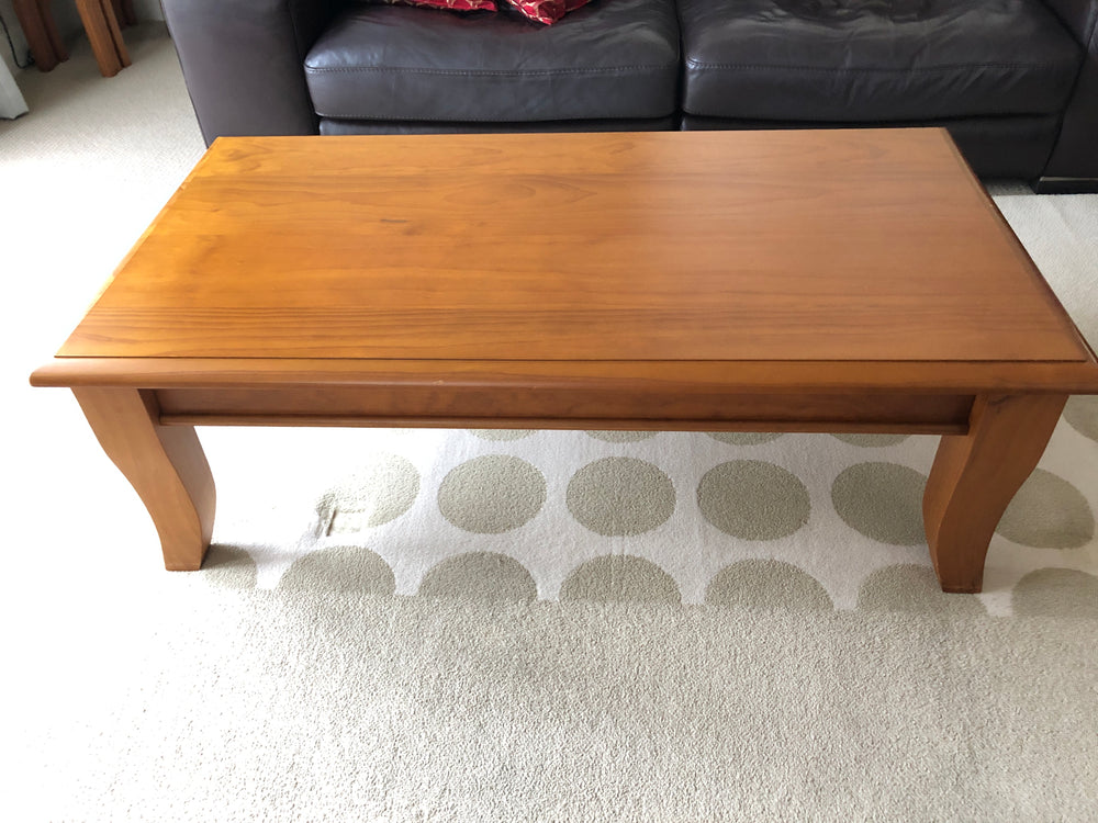 
                  
                    Large Coffee Table (19264)
                  
                