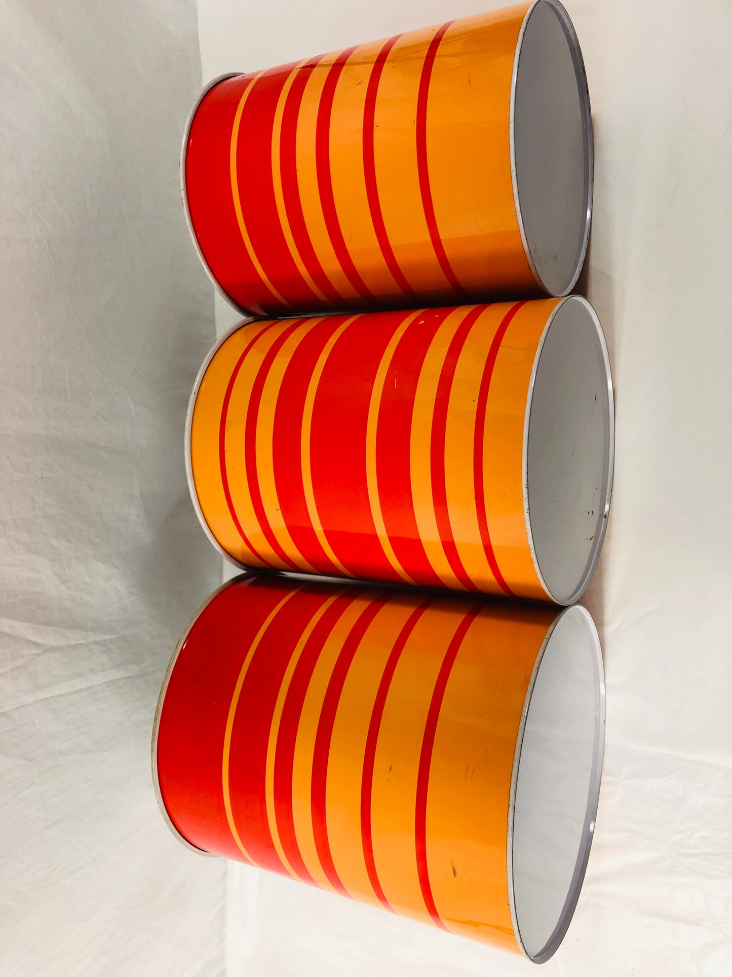 
                  
                    Retro Bin Set of 3 (21539)
                  
                