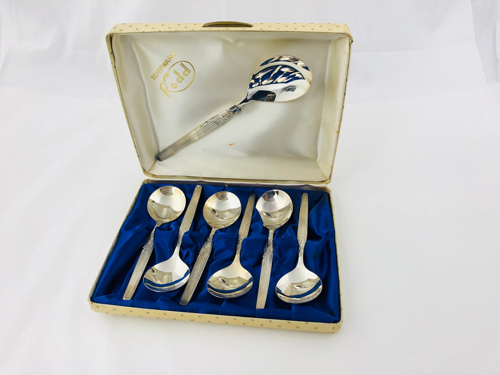 Boxed RODD Chateau Dessert Spoons and Server (21255)