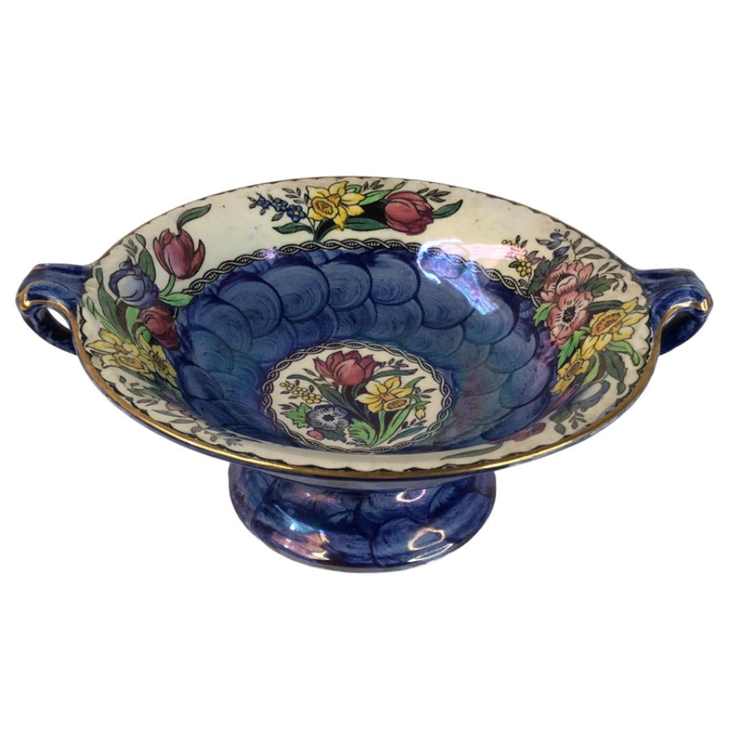 
                  
                    Vintage Maling Footed Bowl ( 17276)
                  
                