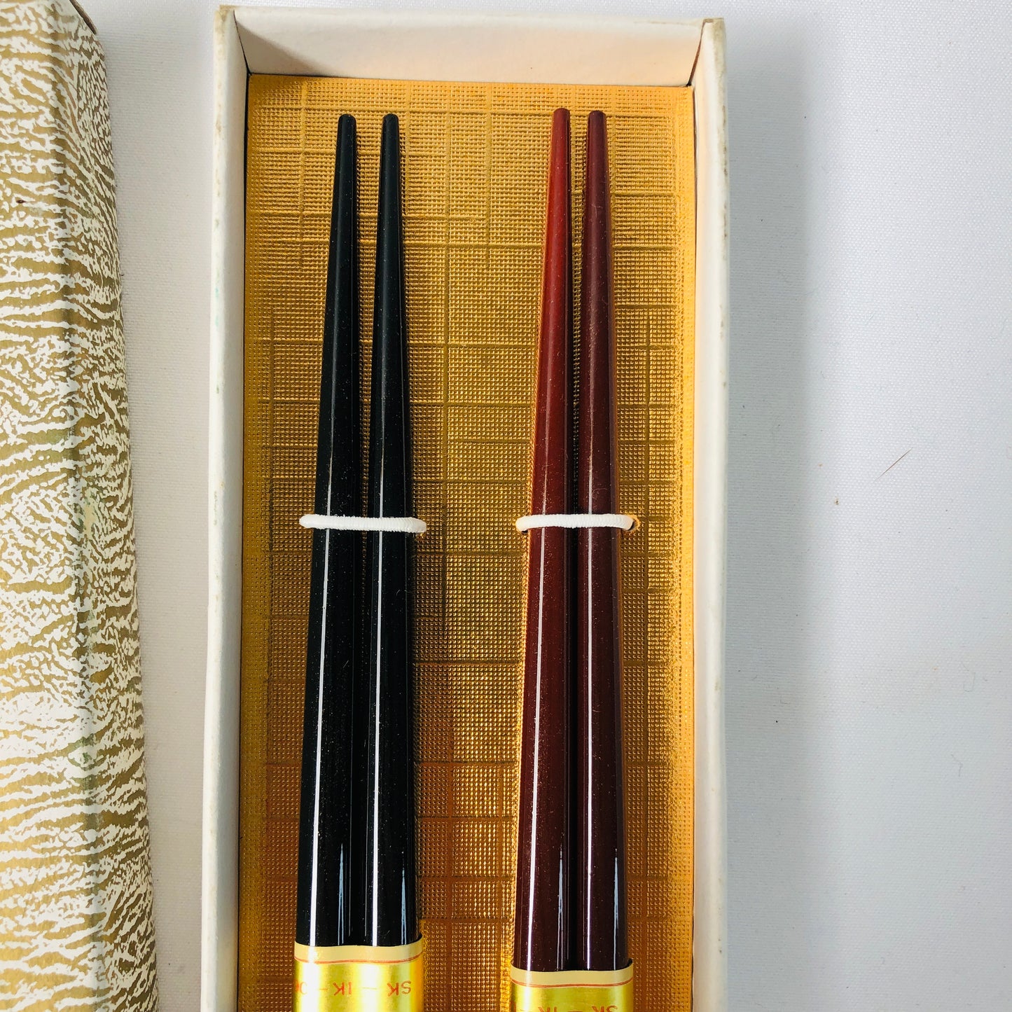 
                  
                    Japanese Wajima Chopsticks (16670)
                  
                