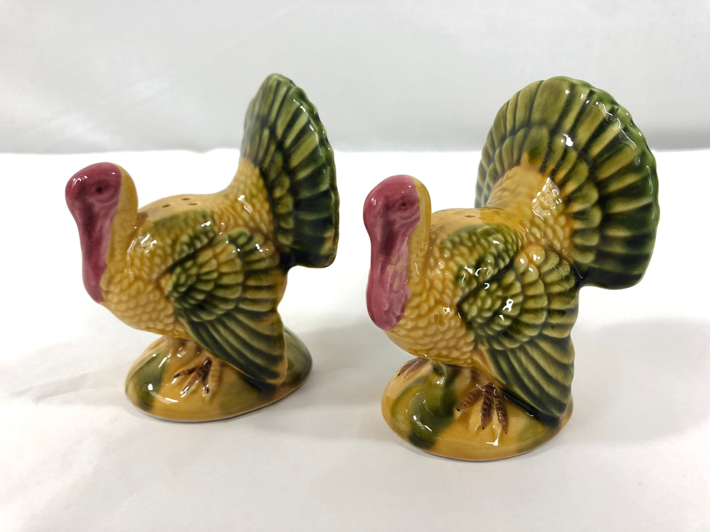 
                  
                    Vintage Salt & Pepper Tom Turkey (18591)
                  
                