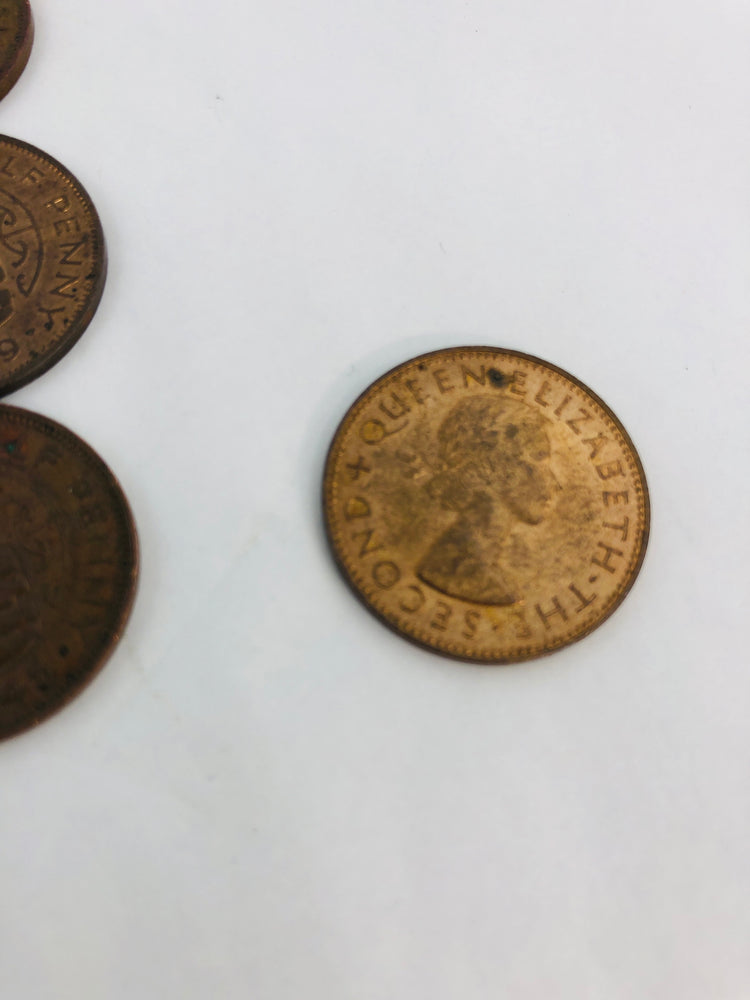 
                  
                    New Zealand Pre-decimal Coins - Half Penny 173g (21719)
                  
                