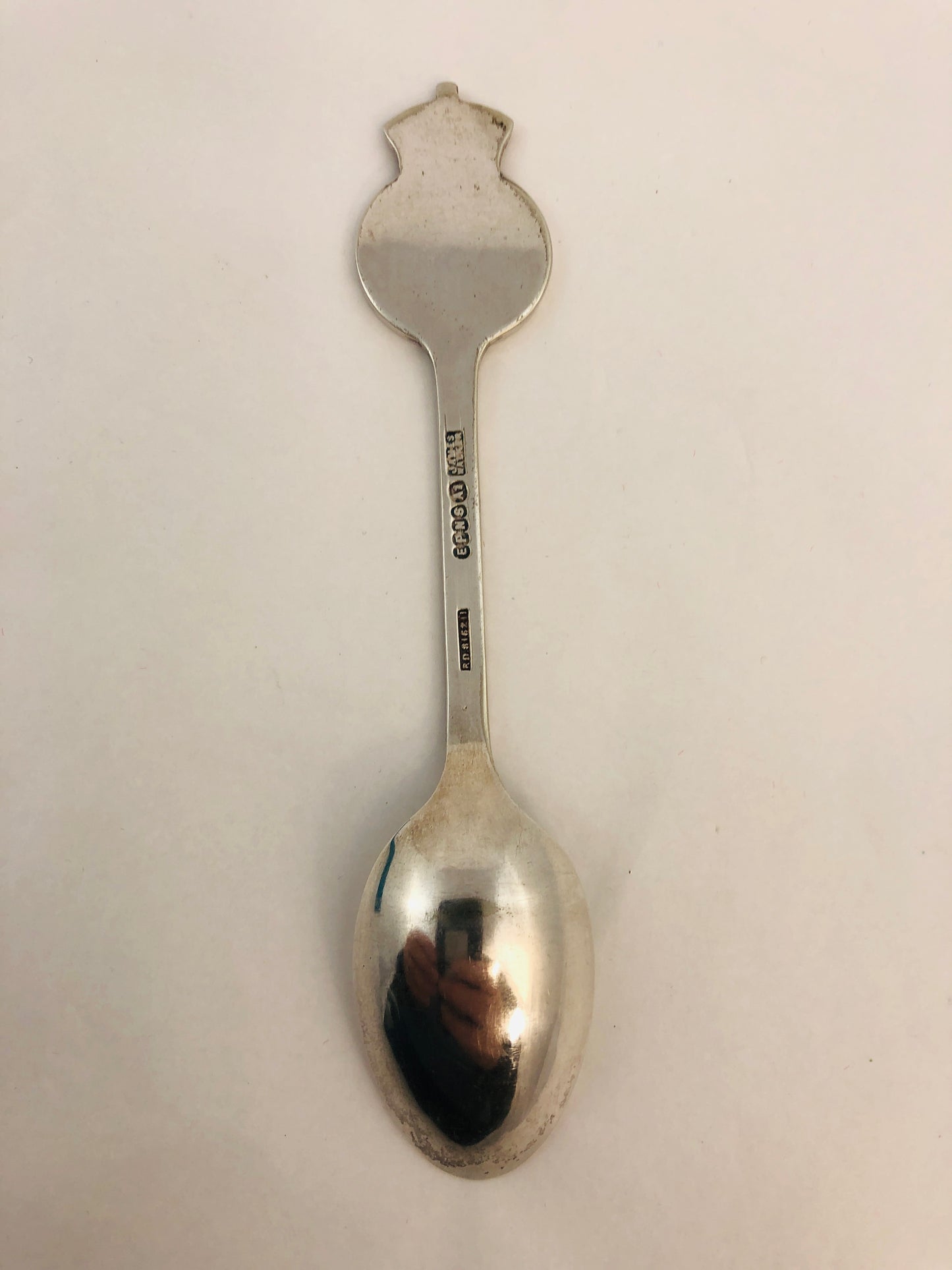 
                  
                    George VI Silver Plated Coronation Collectable Spoon (21333)
                  
                