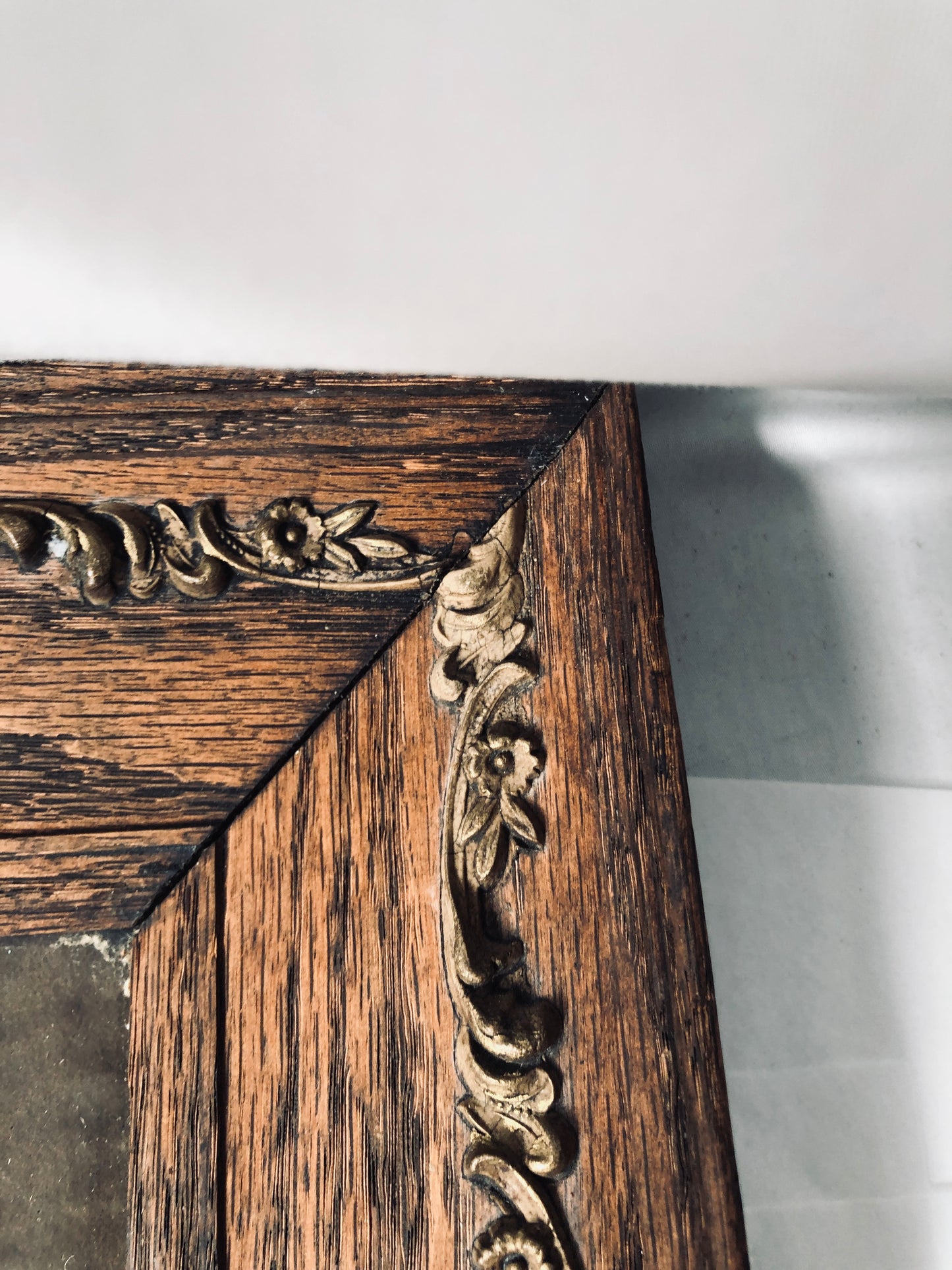 
                  
                    Ornate Oak Frame Picture - Italy Print (20424)
                  
                