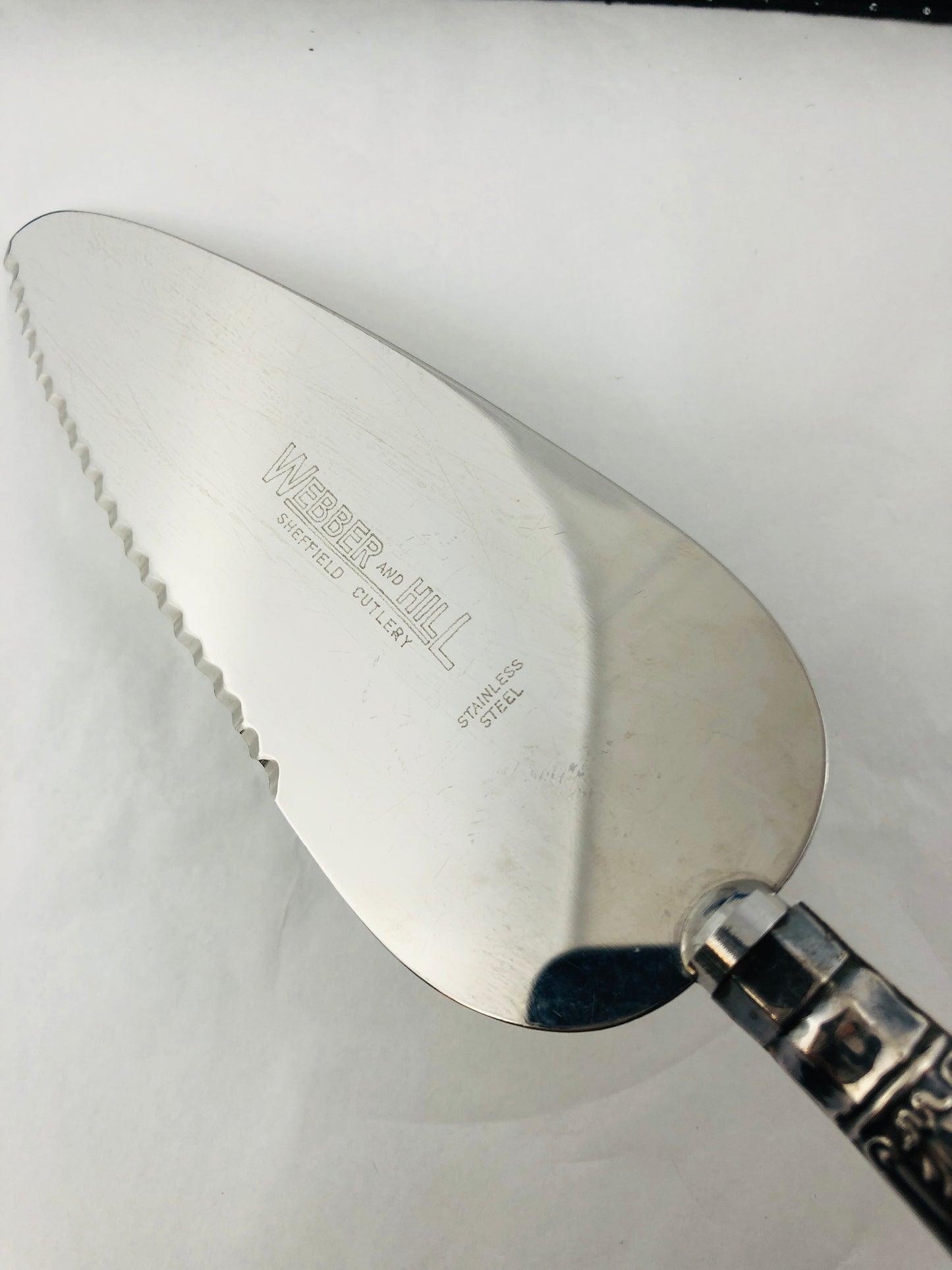 
                  
                    Webber and Hill Sterling Silver Handled Cake Server (21262)
                  
                