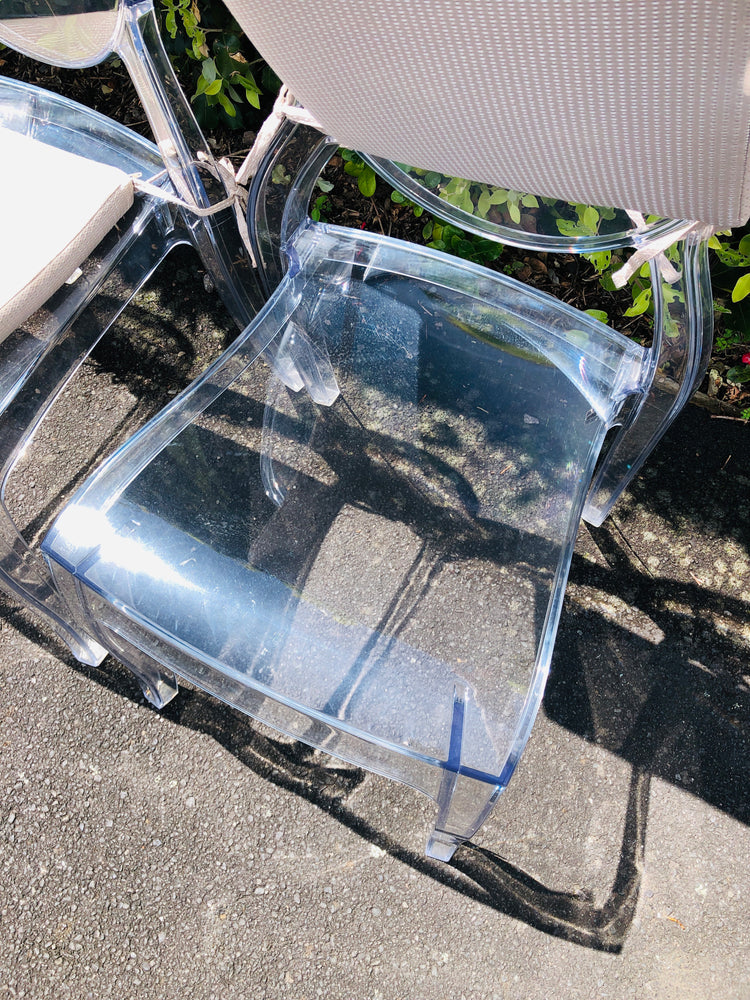 
                  
                    Ghost Dining Chairs x 6 - Clear (21798)
                  
                