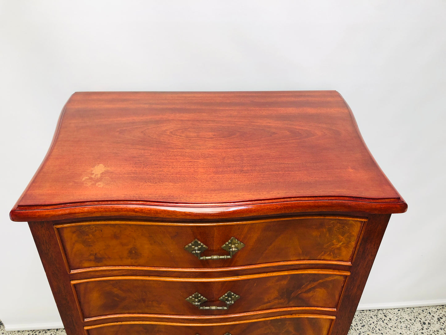 
                  
                    French Provincial 5 Drawer Tallboy (21781)
                  
                