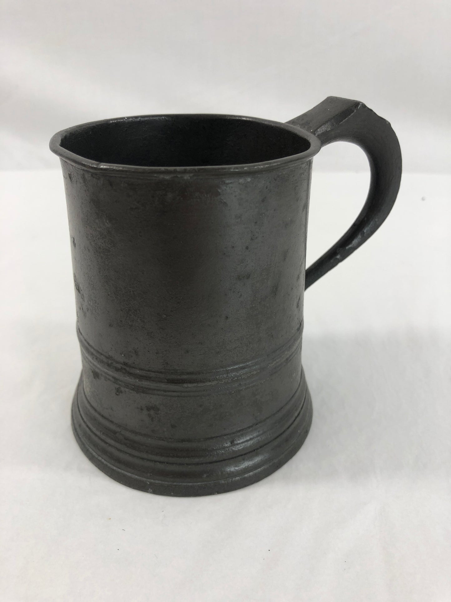 
                  
                    Antique Pewter Pint Mug/Jug 500MLS (19228)
                  
                