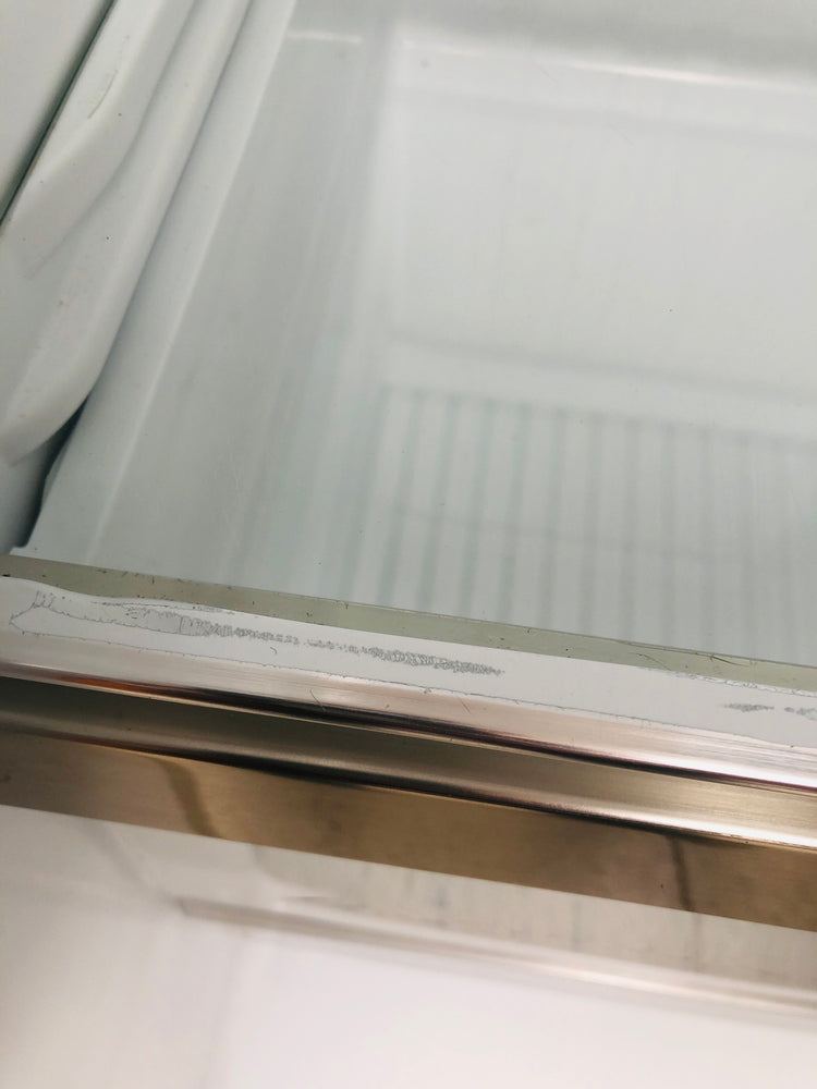 
                  
                    Midea - 584L Side by Side S/S Fridge Freezer (21601)
                  
                