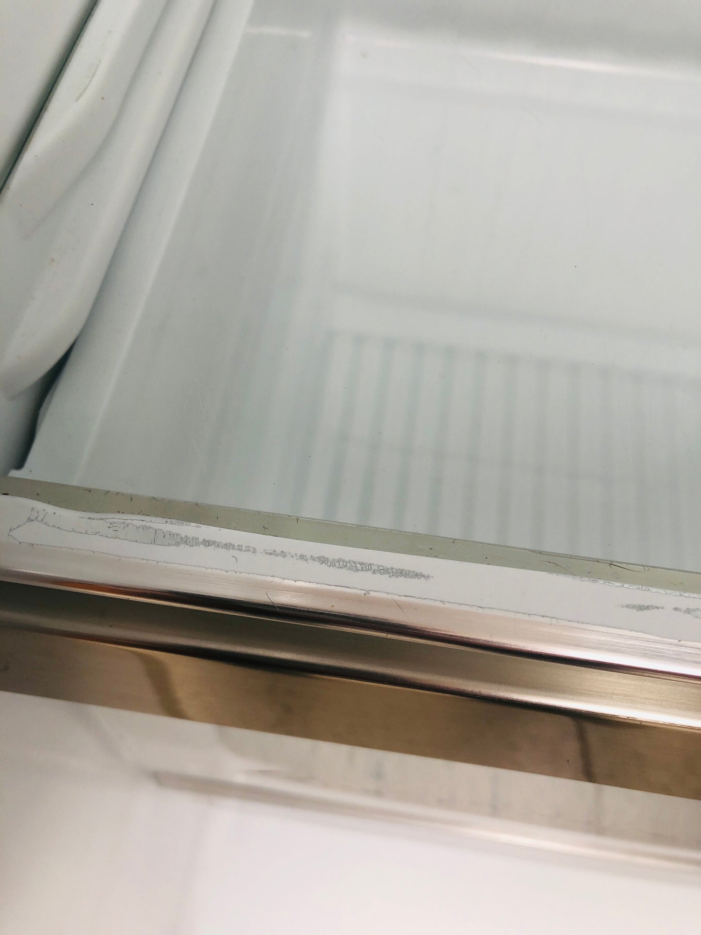 
                  
                    Midea - 584L Side by Side S/S Fridge Freezer (21601)
                  
                