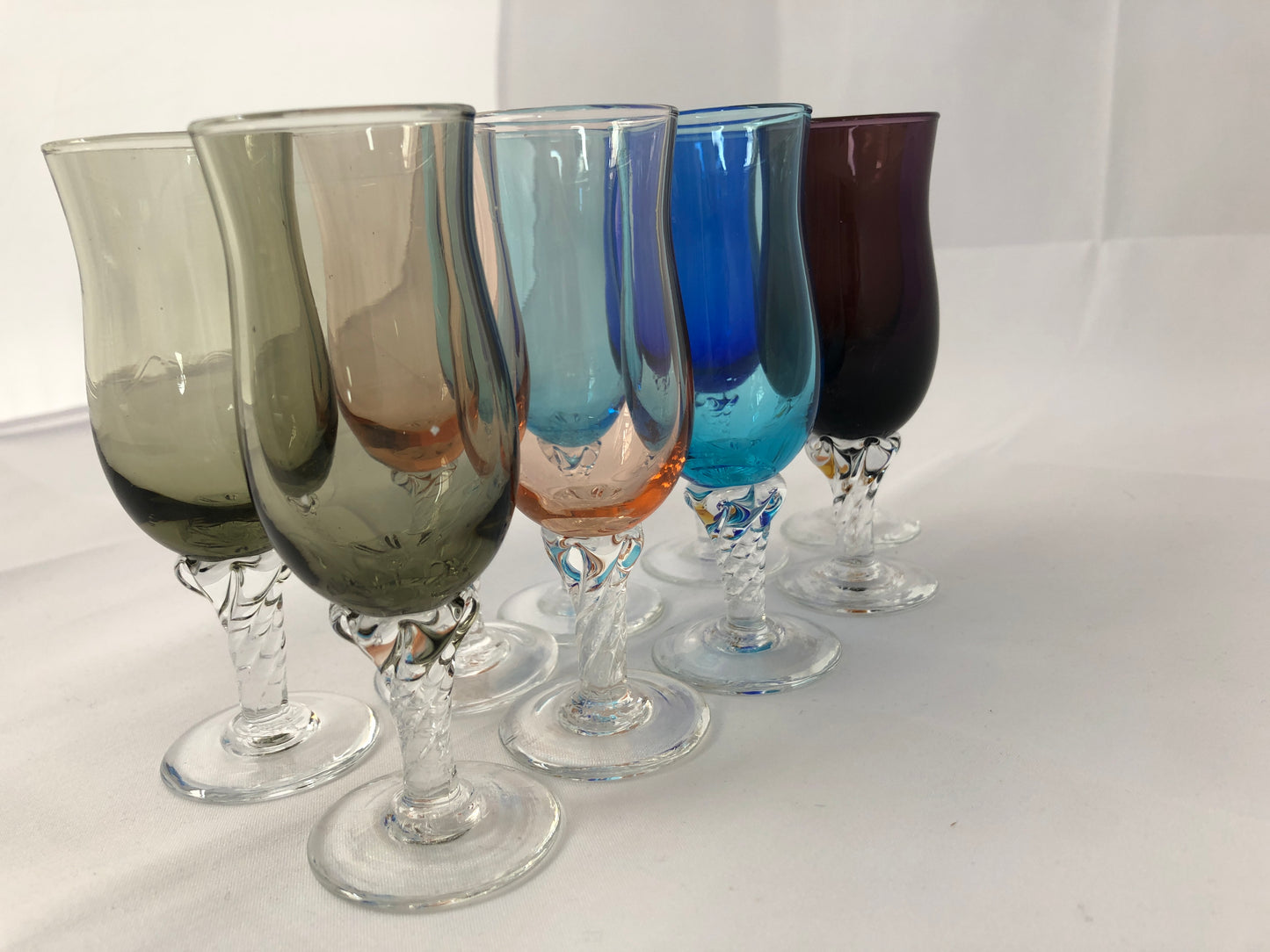 
                  
                    Vintage Stemmed Liqueur Glasses x 9 (20106)
                  
                