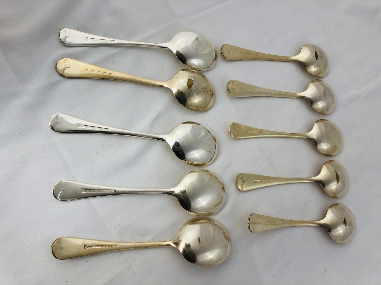 
                  
                    Grosvenor EPNS Soup Spoons x 10 (20686)
                  
                