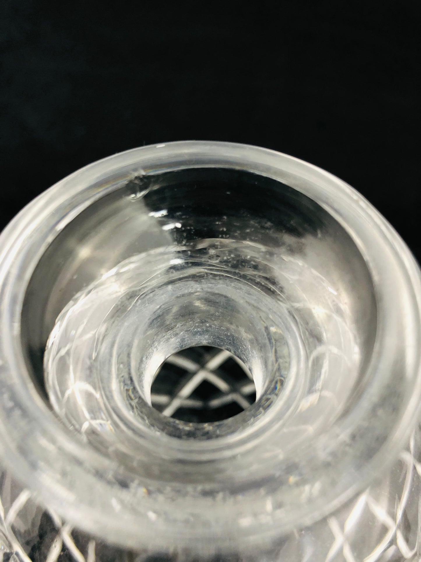 
                  
                    Crystal Decanter & Crystal Glasses (21112)
                  
                