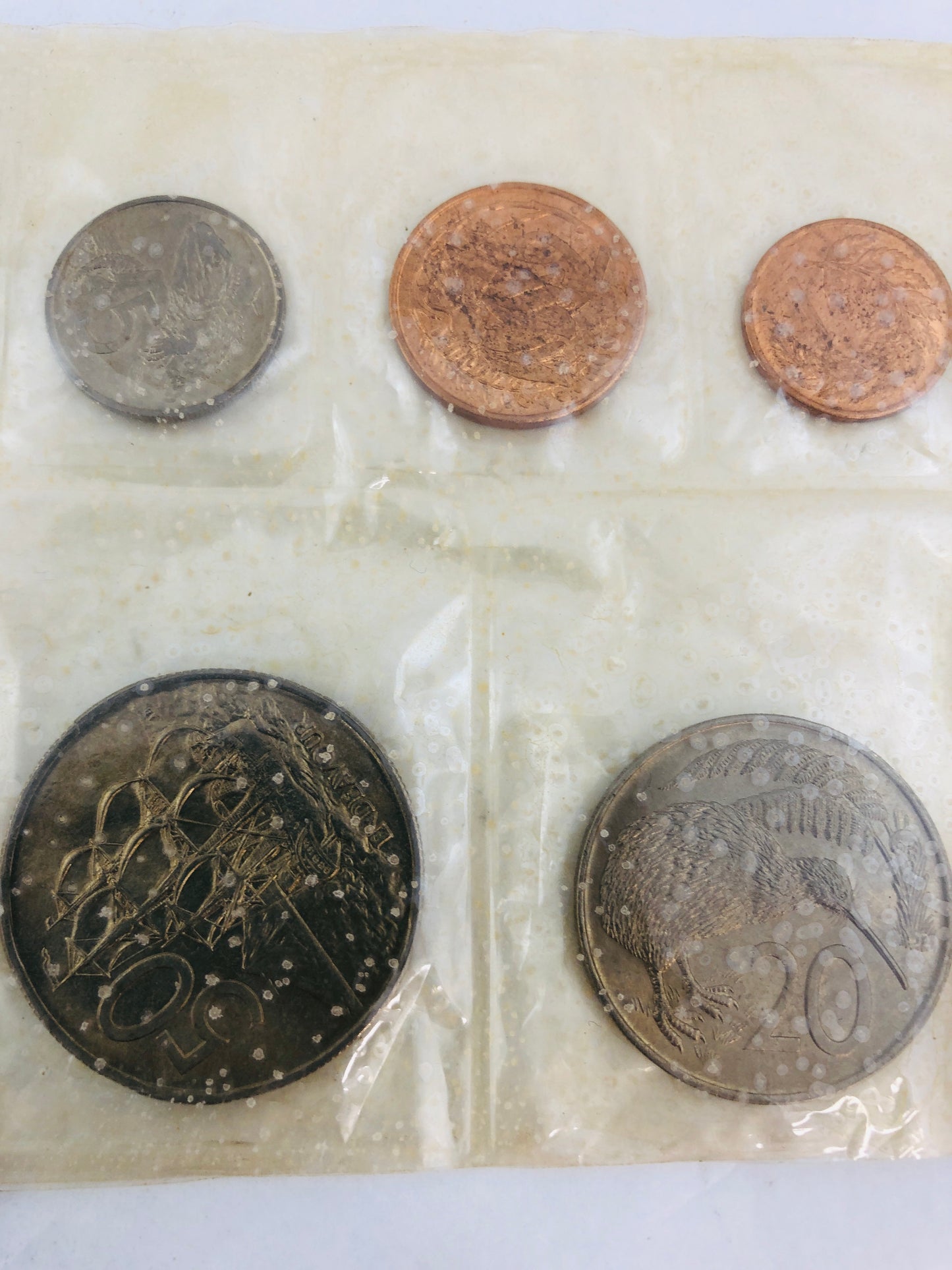 
                  
                    Change to Decimal Coins - 1967 New Zealand Coins (21730)
                  
                