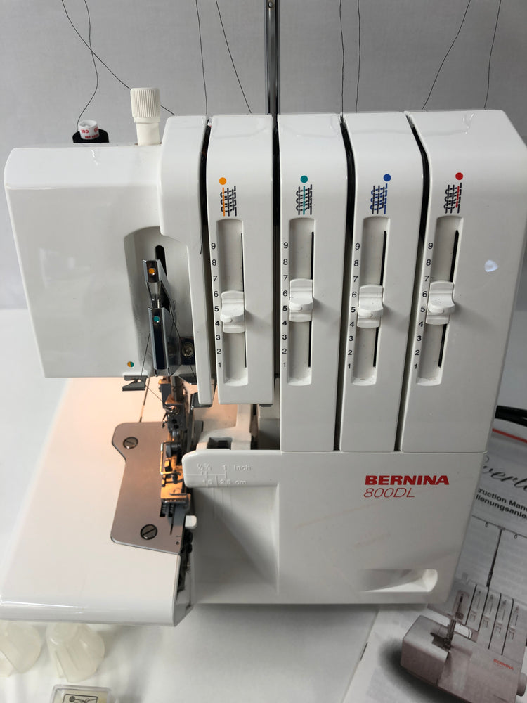 
                  
                    Bernina Overlocker 800DL (19283)
                  
                