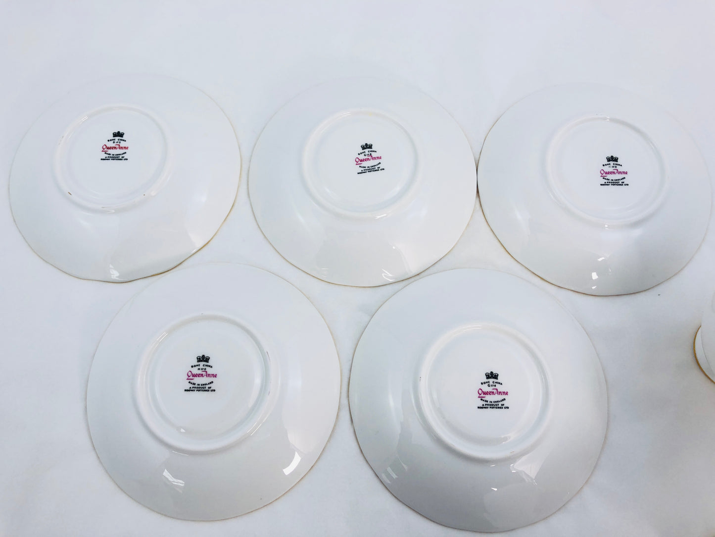 
                  
                    Queen Anne - Bone China Tea Cup Duo x 5 (21756)
                  
                