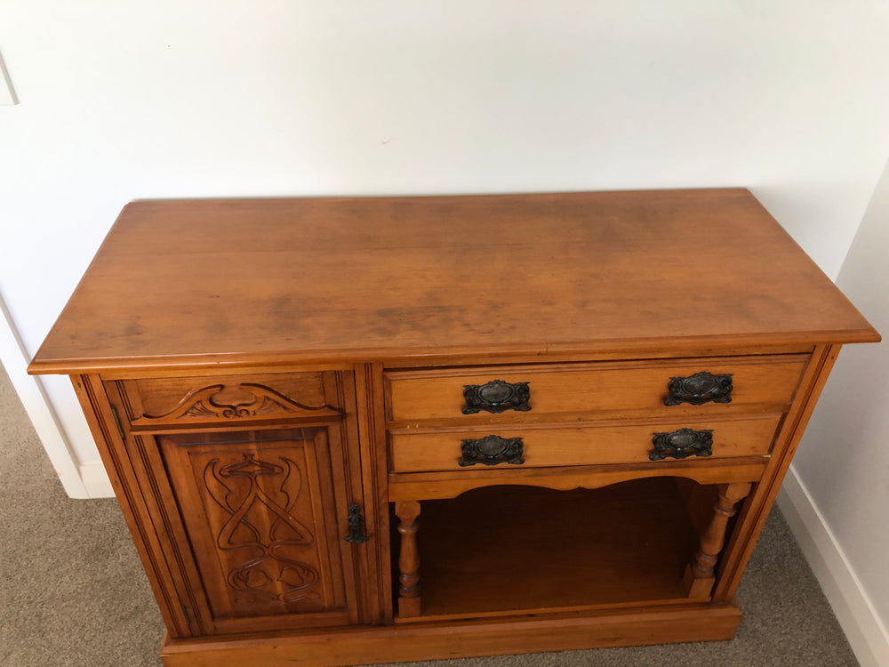 
                  
                    Refurbished Antique SideBoard/Buffet Unit (20191)
                  
                