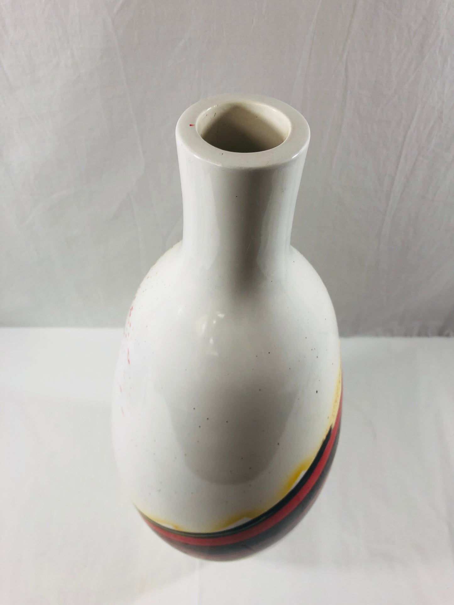 
                  
                    Large Designer Display Vase (20569)
                  
                
