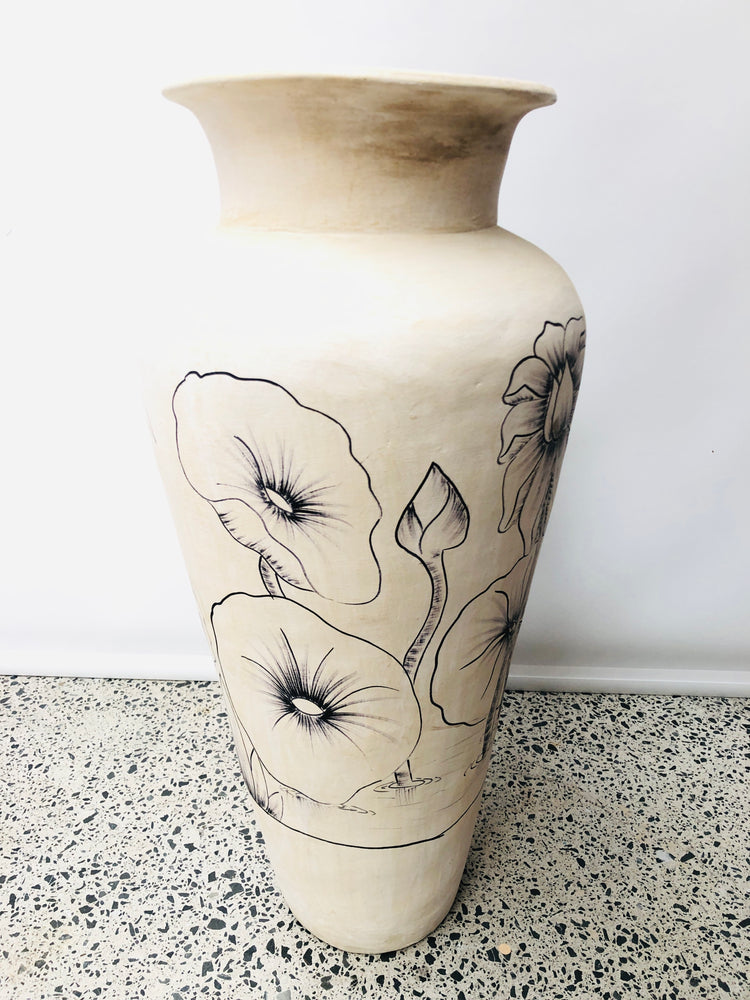 
                  
                    Large Floor Standing Cream Vase (21514)
                  
                
