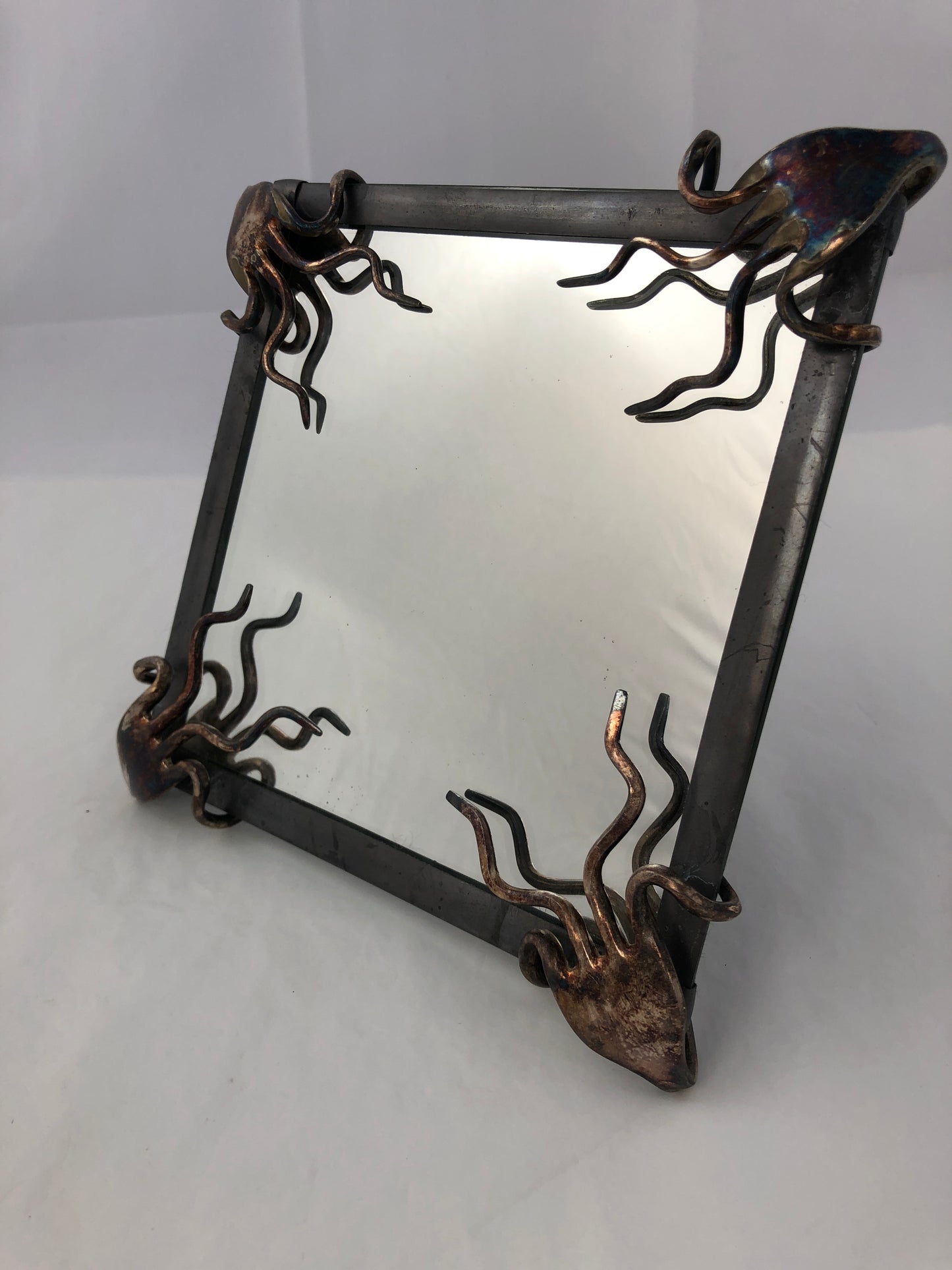 
                  
                    Fork Frame Mirror (19253)
                  
                