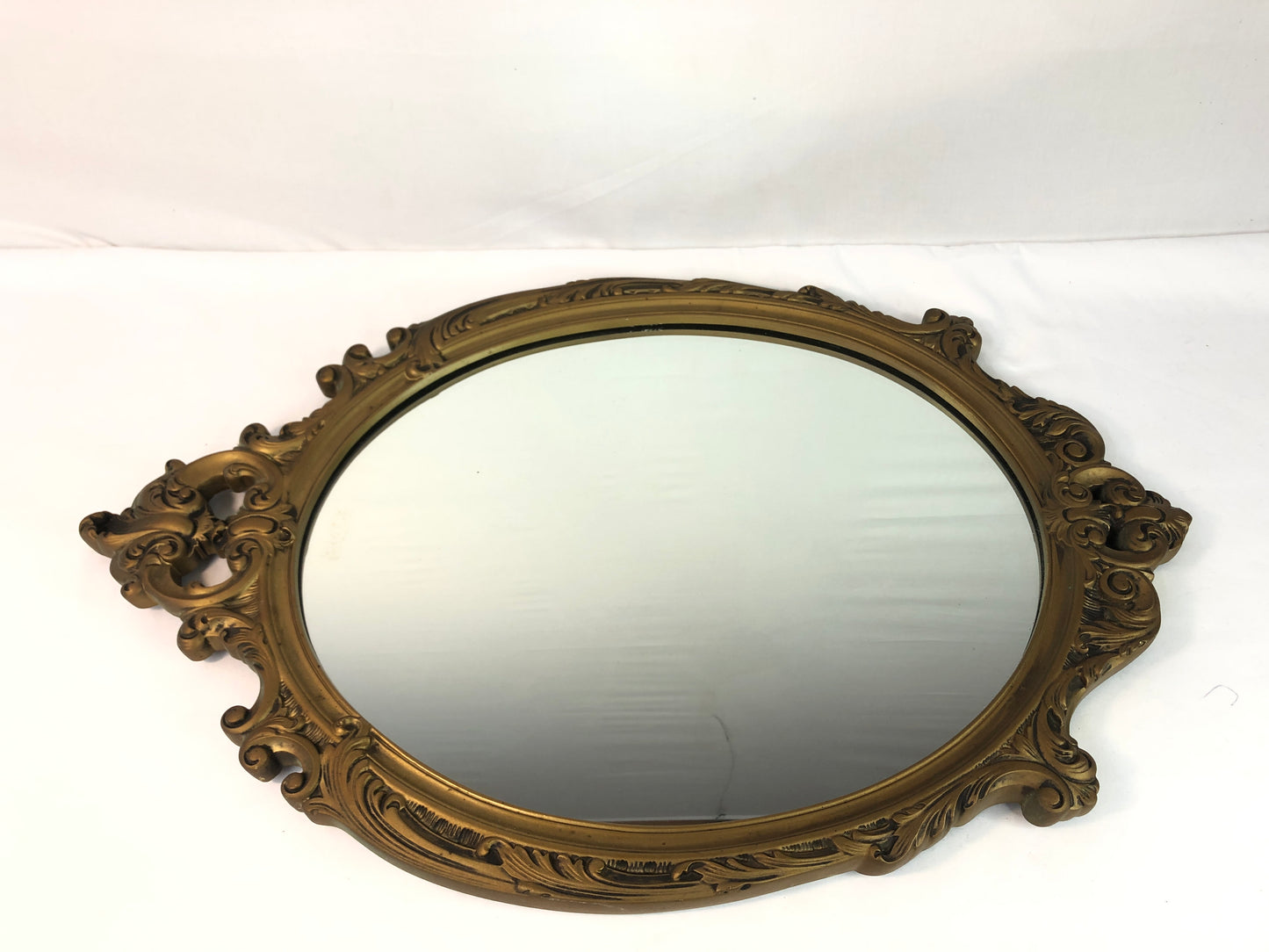 
                  
                    Vintage Ornate Oval Mirror (18185)
                  
                