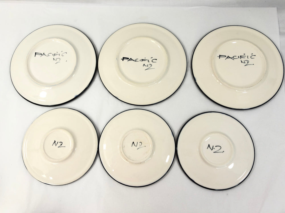 
                  
                    Pacific Pottery NZ Cups and Saucers (18789)
                  
                