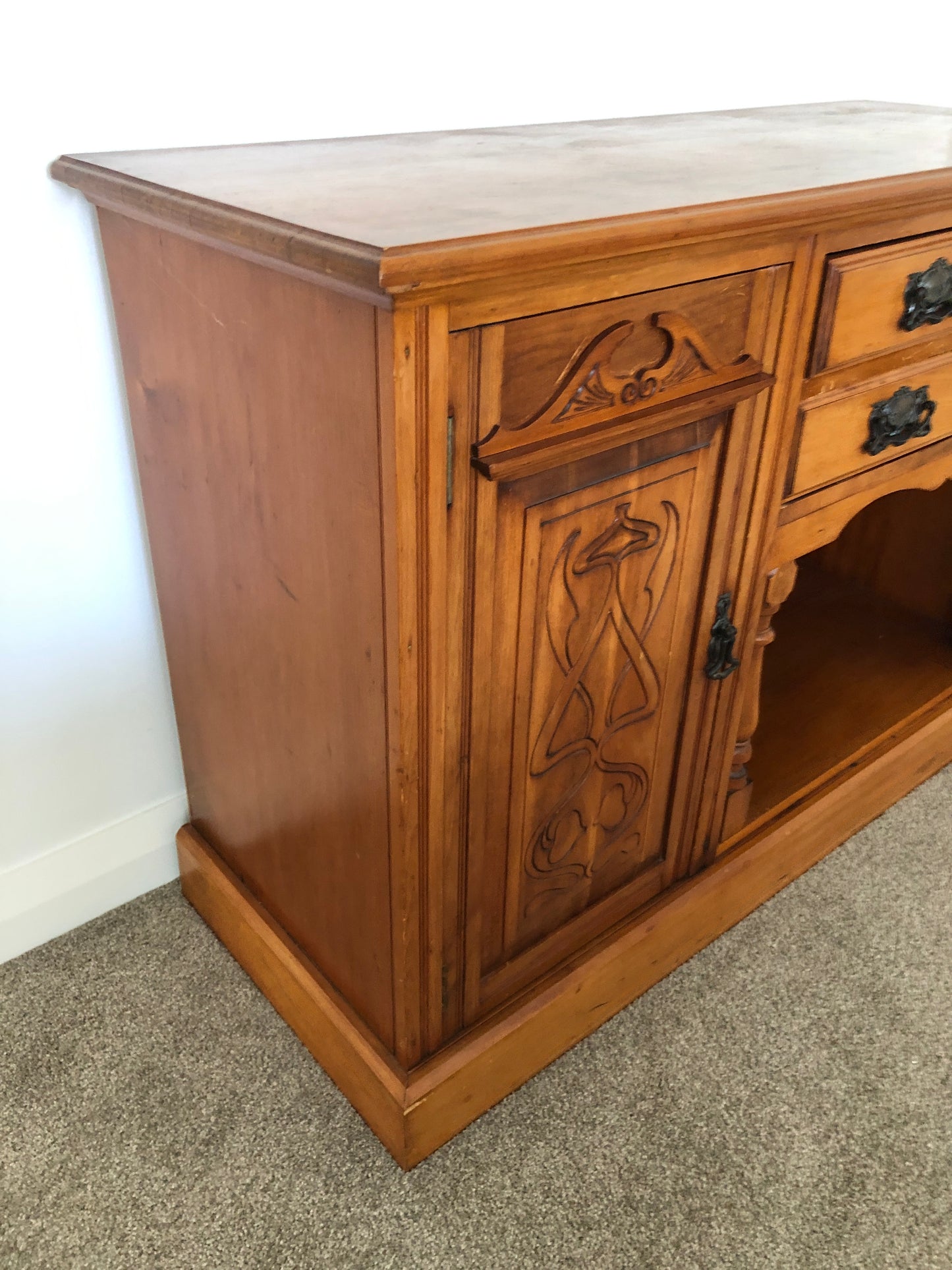 
                  
                    Refurbished Antique SideBoard/Buffet Unit (20191)
                  
                