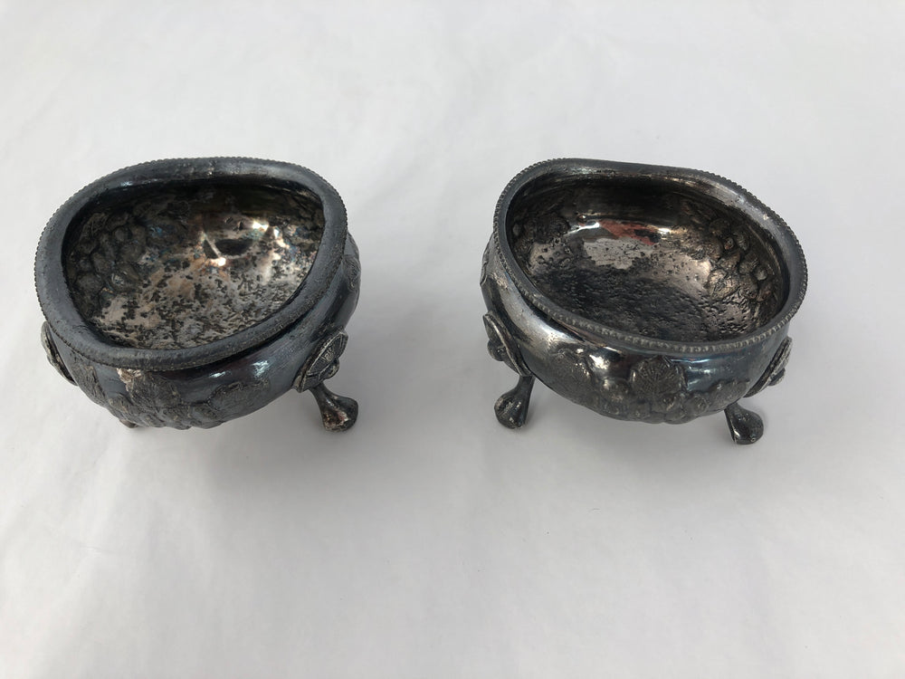 
                  
                    Pair of Antique Open Salt Cauldrons (19205)
                  
                