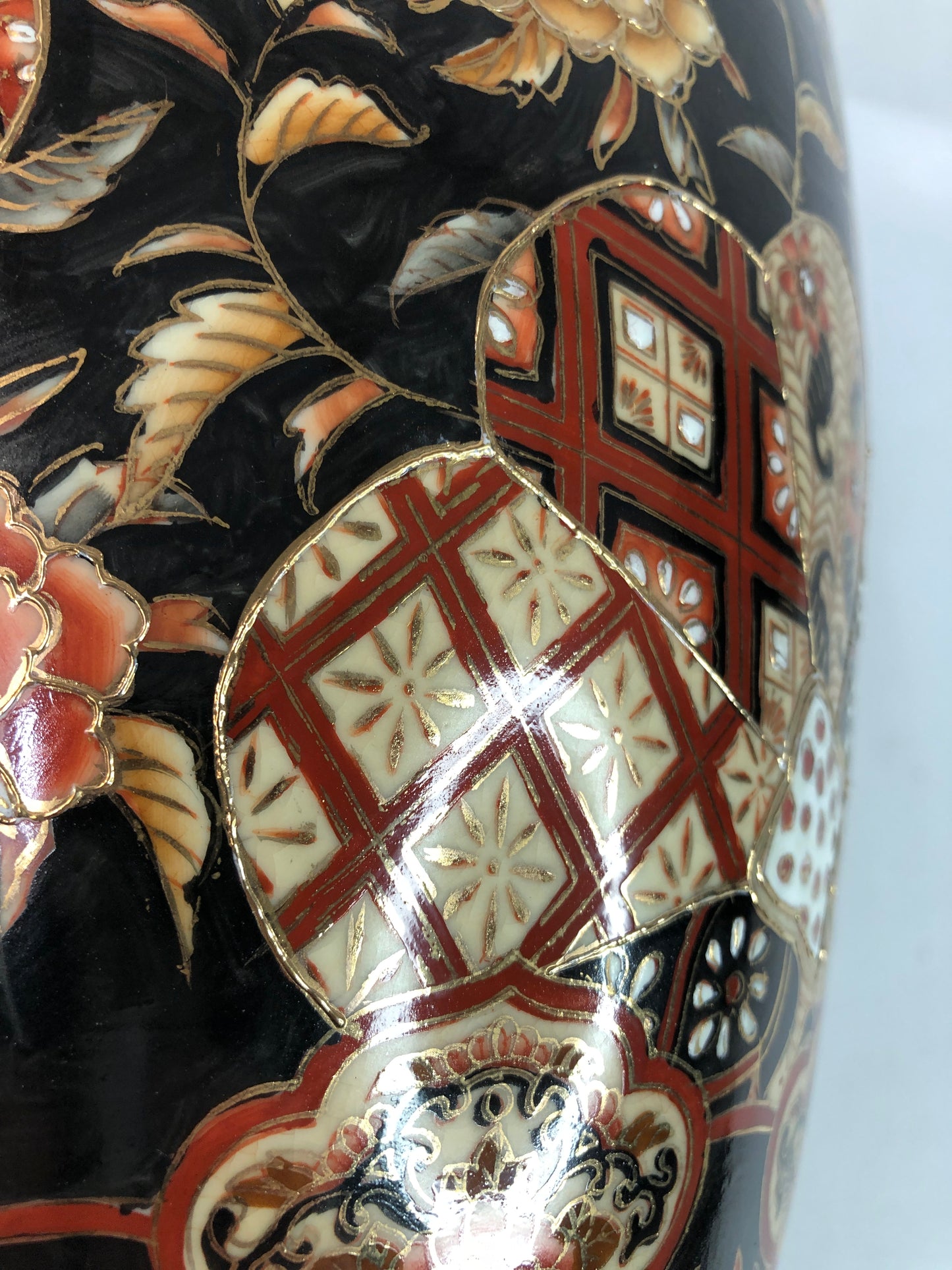 
                  
                    Large Beautiful Imari Vase (18302)
                  
                