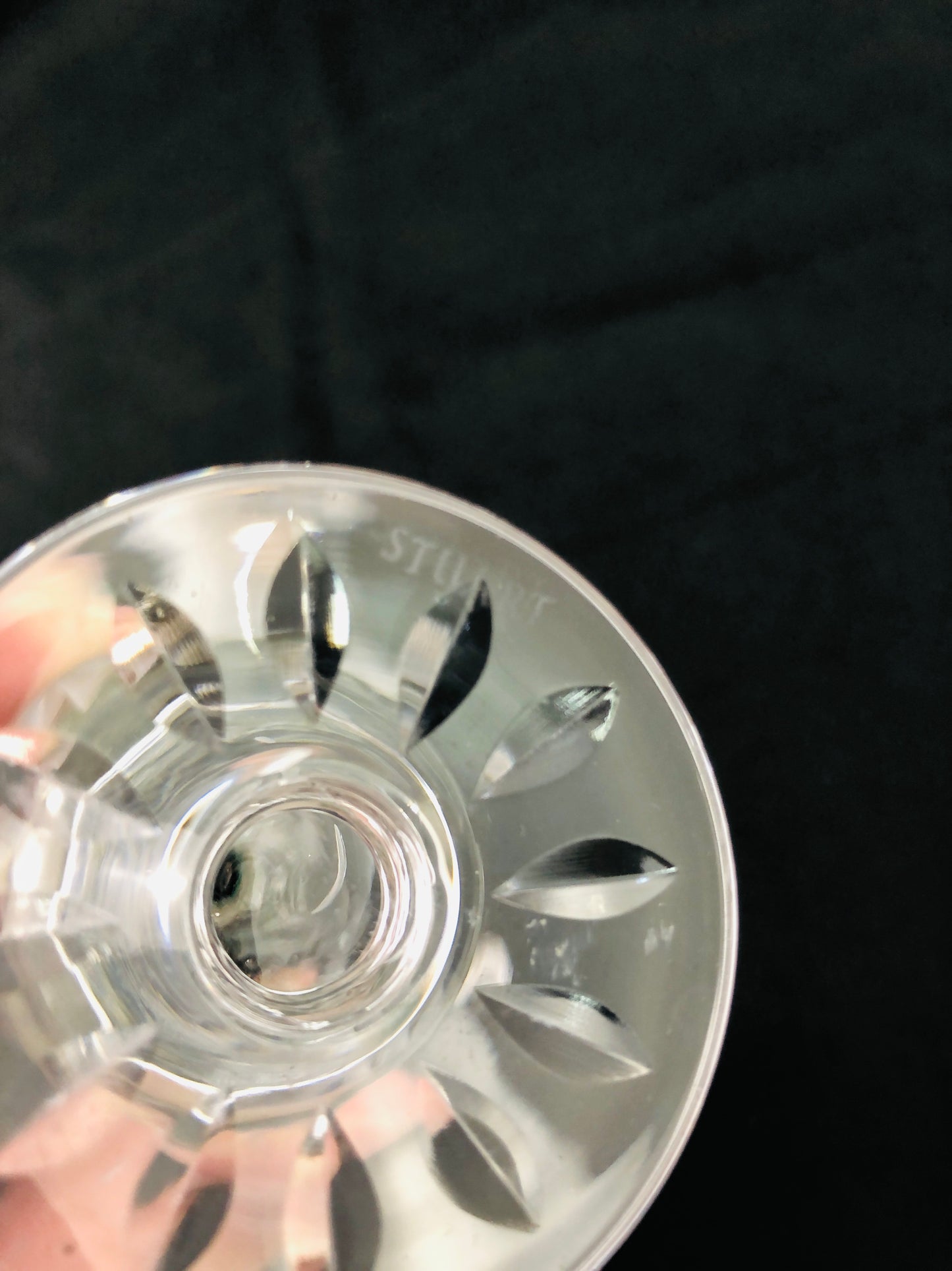 
                  
                    Stuart - Elegant Crystal Cut Salt & Pepper Shakers (21124)
                  
                