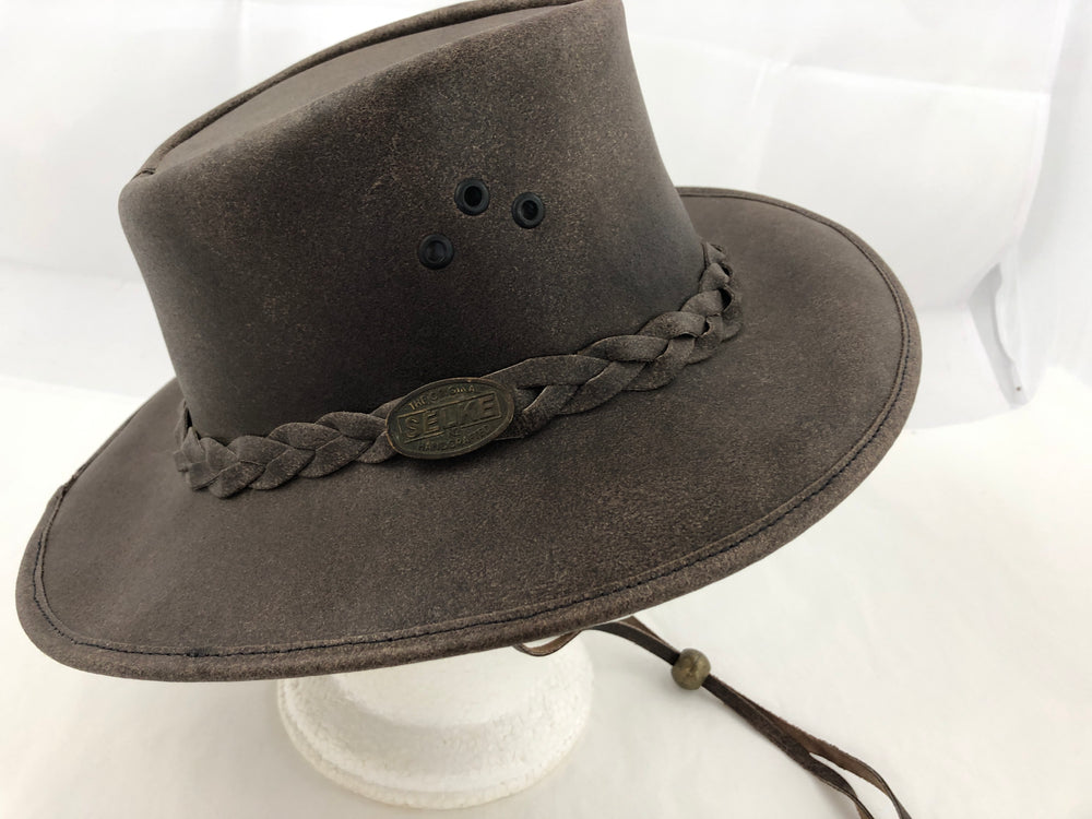 
                  
                    Selke Original Genuine Leather Hat (19250)
                  
                