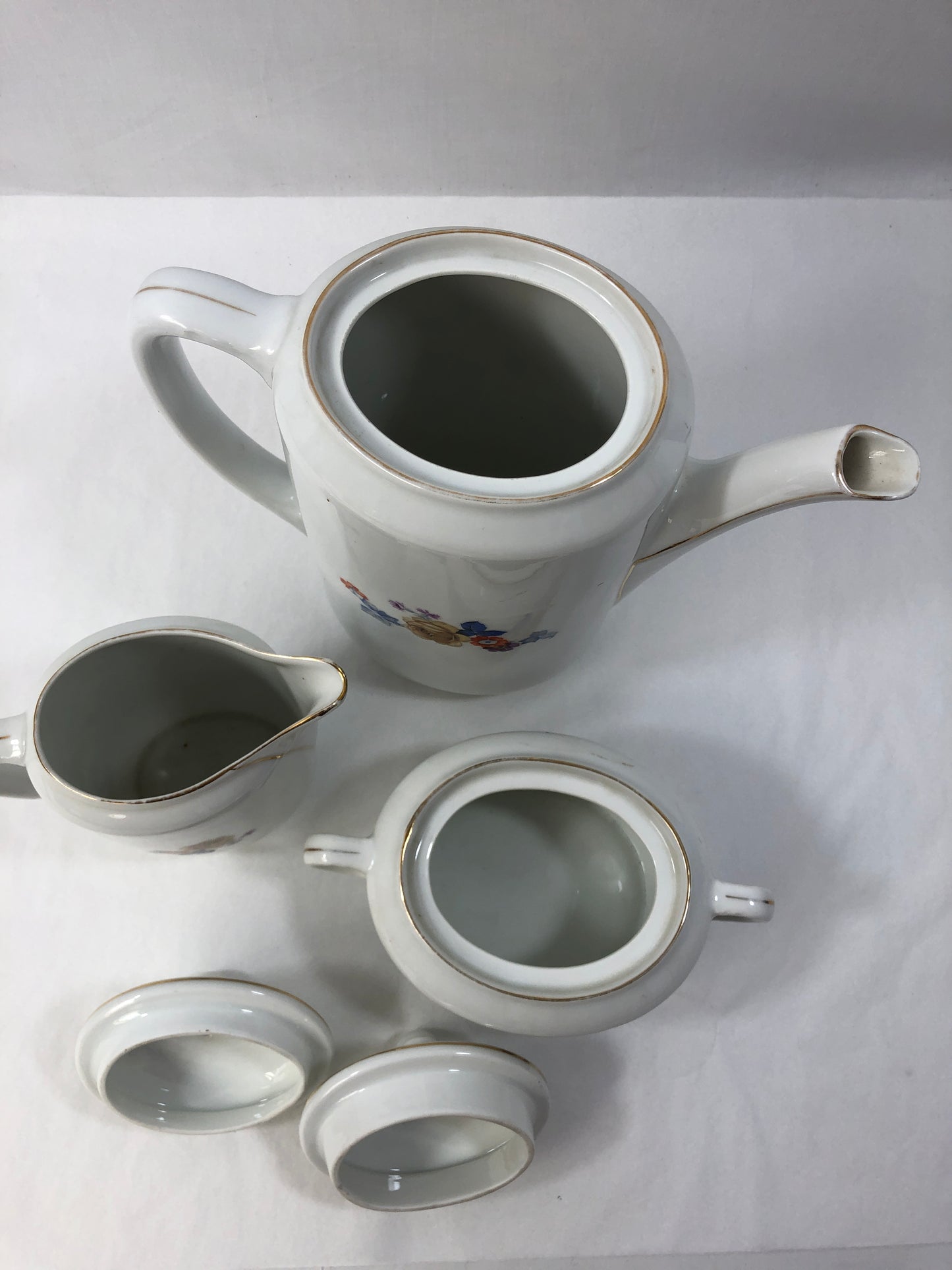 
                  
                    DW Bavaria TeaPot, Milk Jug and Sugar bowl (19119)
                  
                