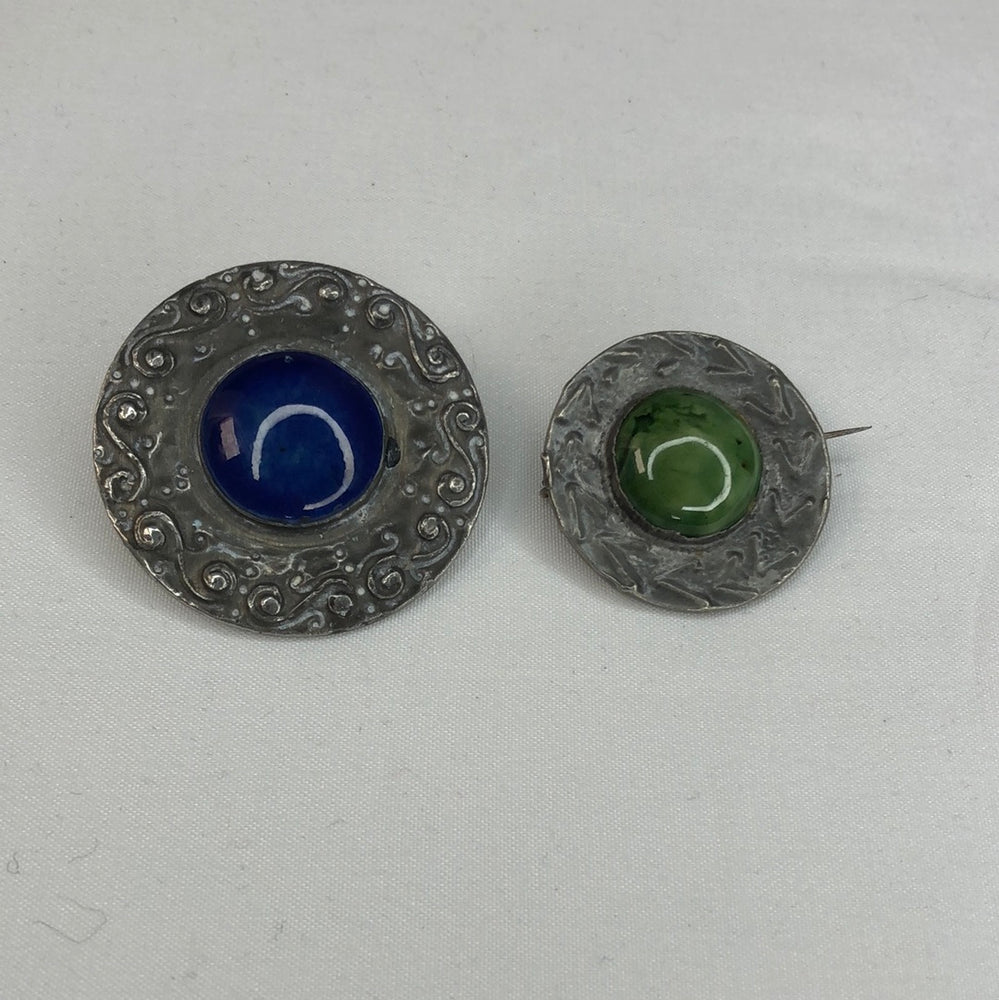 
                  
                    Pewter Brooches (17061)
                  
                