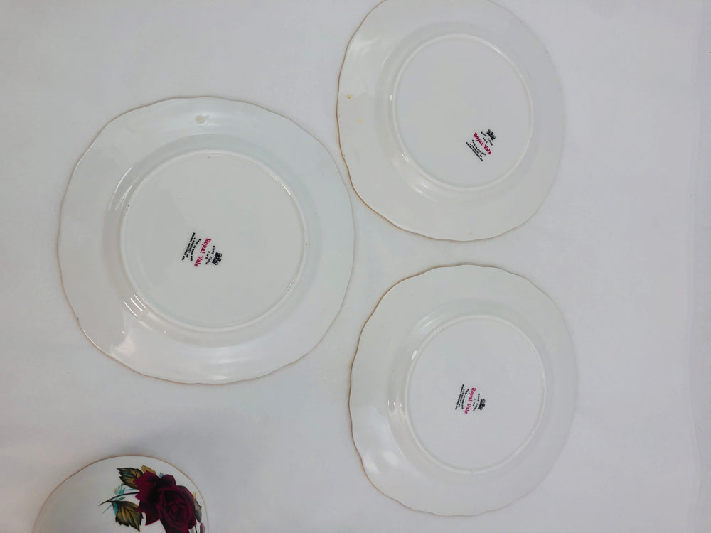 
                  
                    Royal Vale - Trios x 3 (21759)
                  
                
