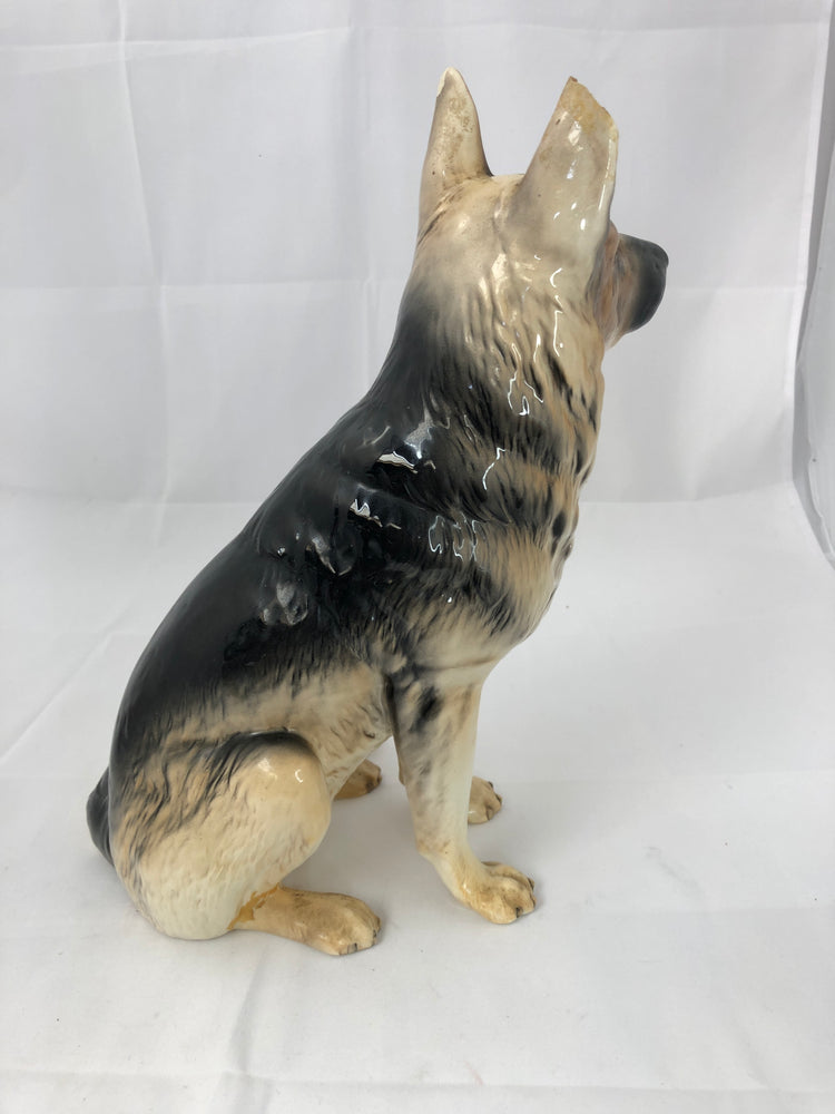 
                  
                    Large Beswick German Shepherd Dog  (20104)
                  
                