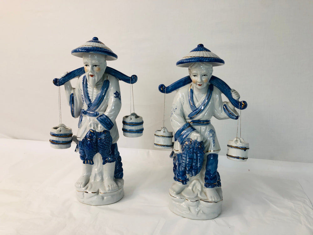 Pair Chinese Porcelain Figurines (18102)